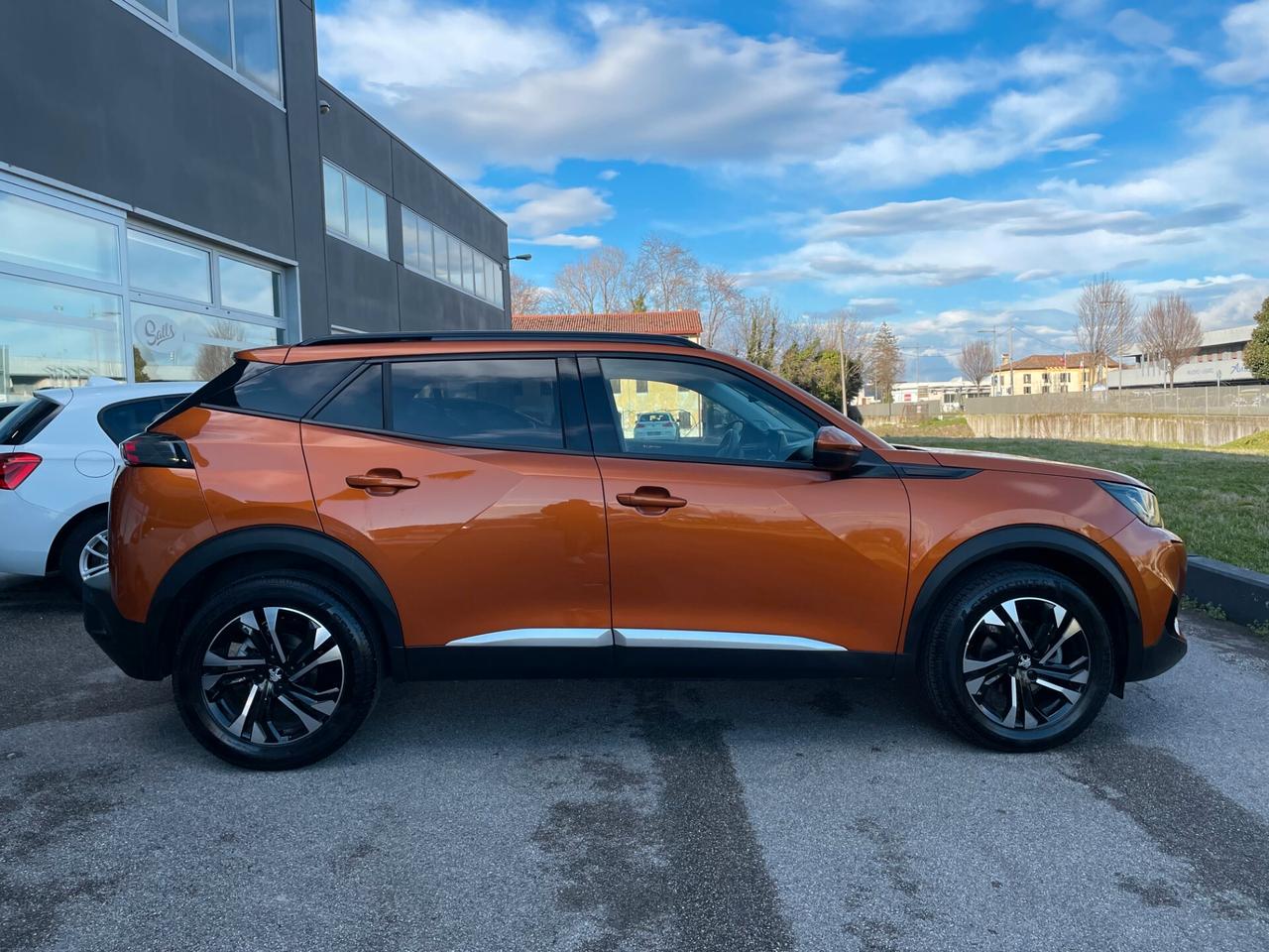 Peugeot 2008 Benzina Neopatentati