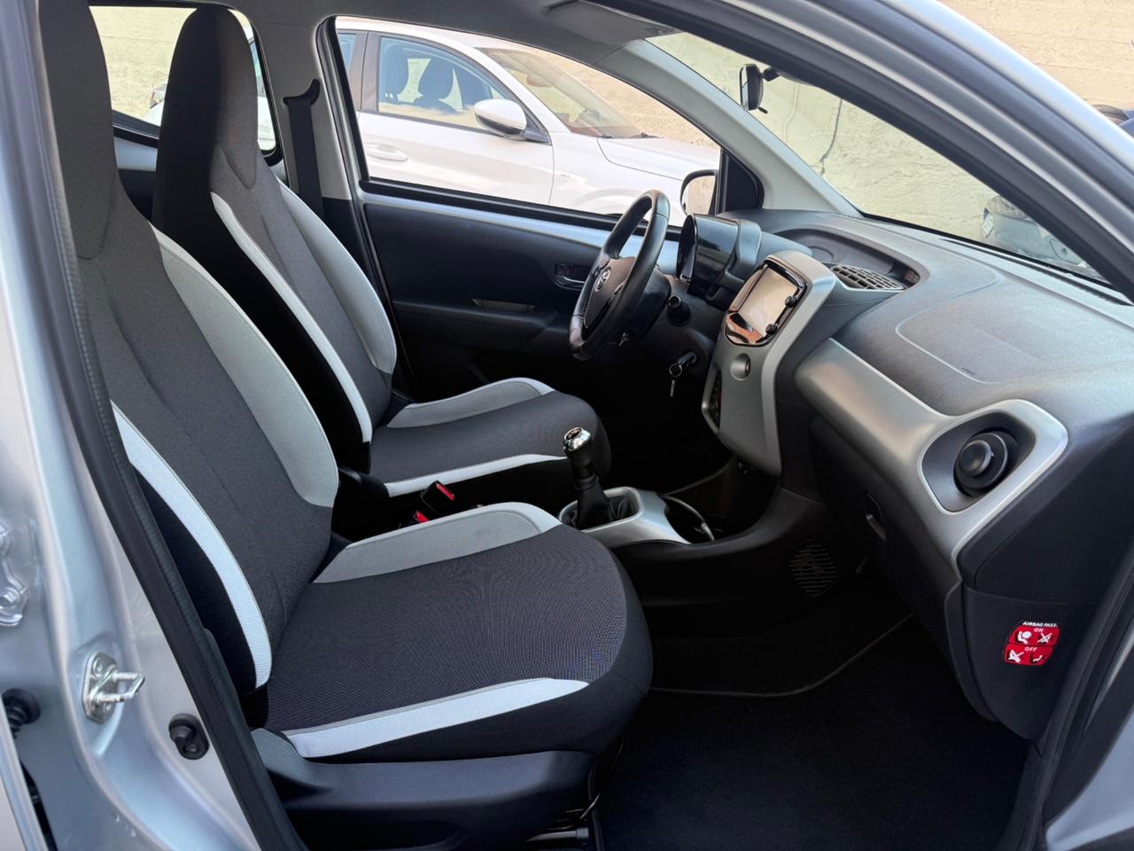 Toyota Aygo 1.0benzina 5porte - 2017