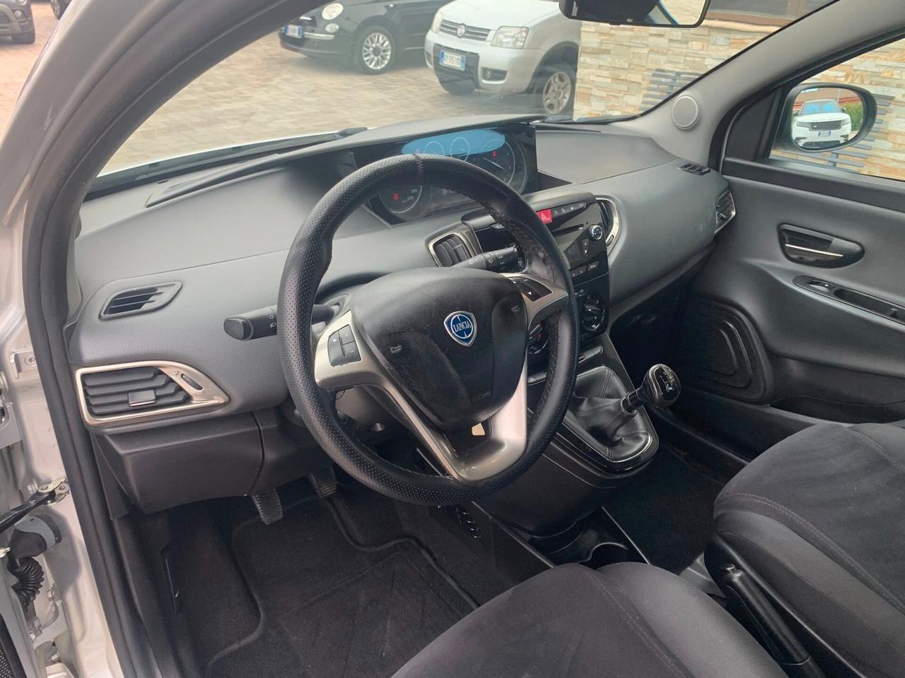 Lancia Ypsilon 1.3 MJT 16V 95 CV S&S Gold 2015