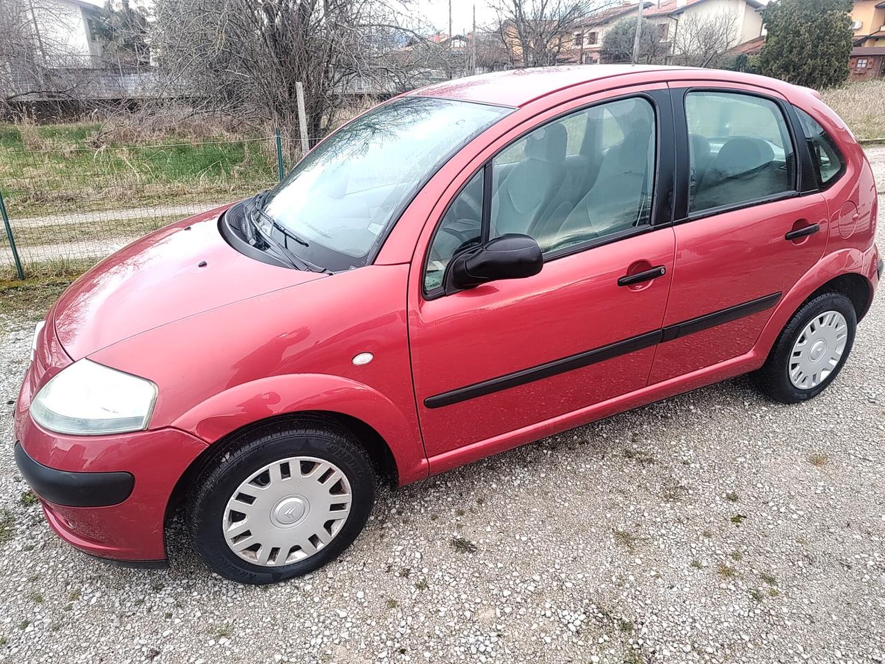 Citroen C3 1.1 Benz km 122000