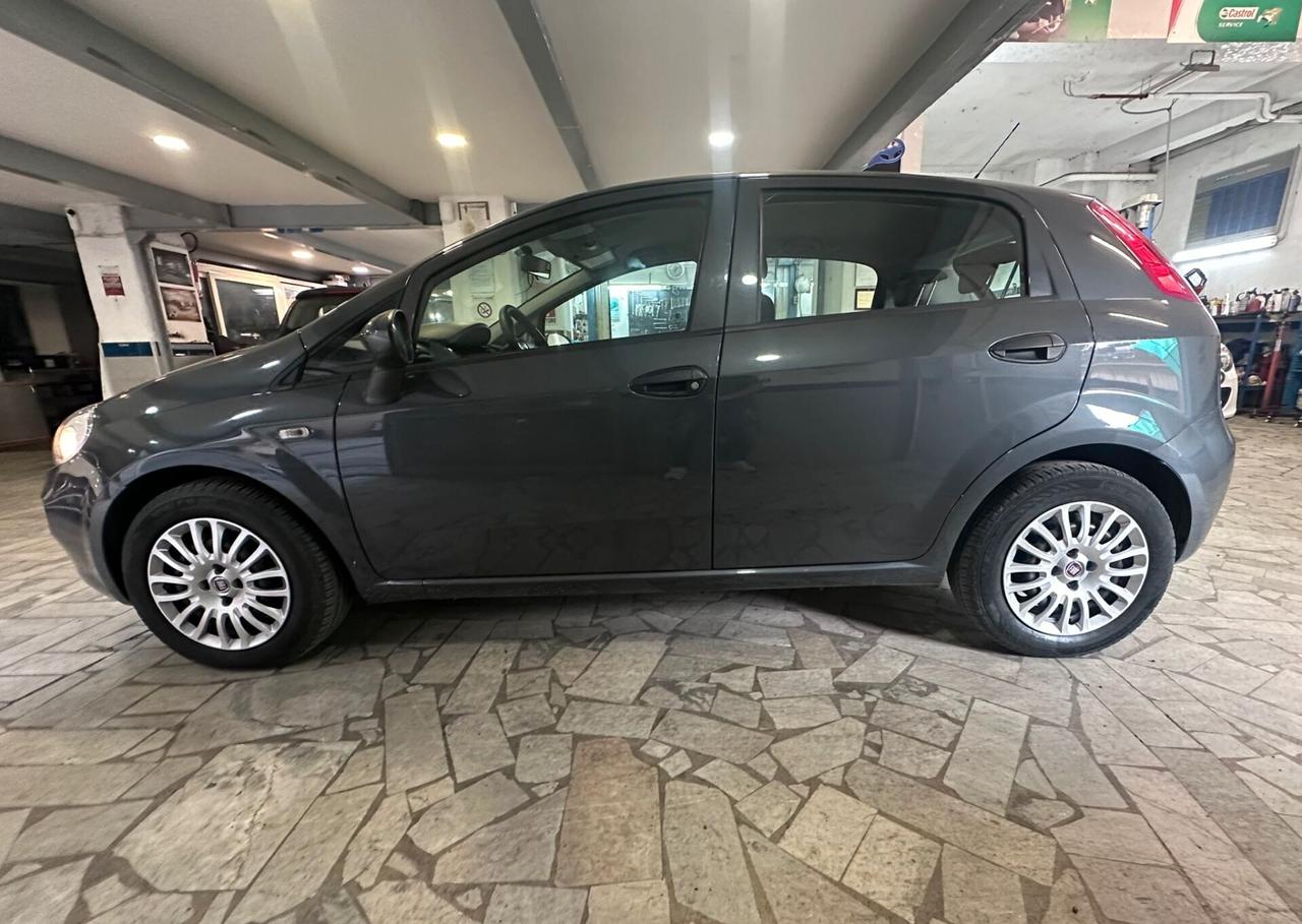 Fiat Punto 1.3 MJT II S&S 95 CV 5 porte Street