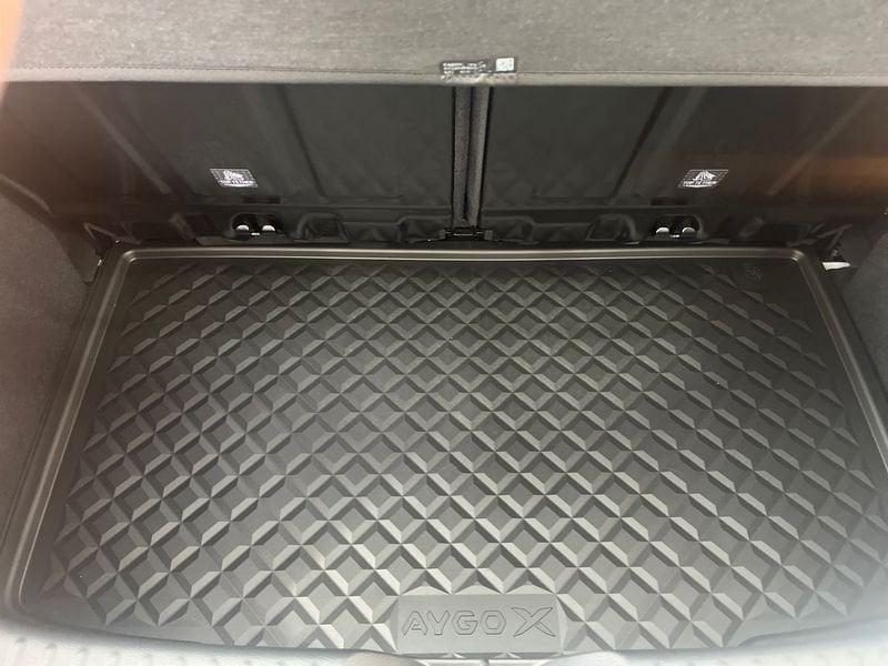 Toyota Aygo X Aygo X 1.0 Active 72cv