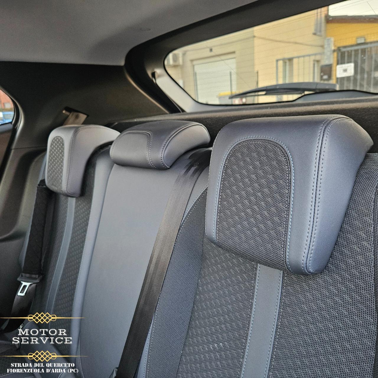 Peugeot 2008 Allure UNIPRO 58000KM GARANZIA INCLUSA NEL PREZZO