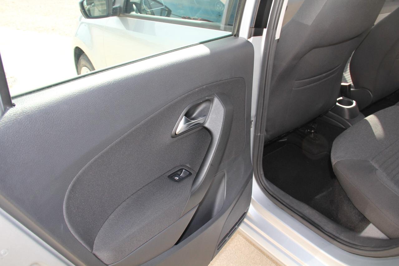 Volkswagen Polo 1.2 TDI DPF 5 p. Comfortline (55 KW - 75 CV Neopatentati)