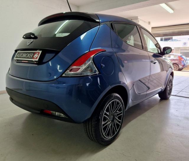 LANCIA Ypsilon 1.0 FireFly 5 porte S&S Hybrid Oro