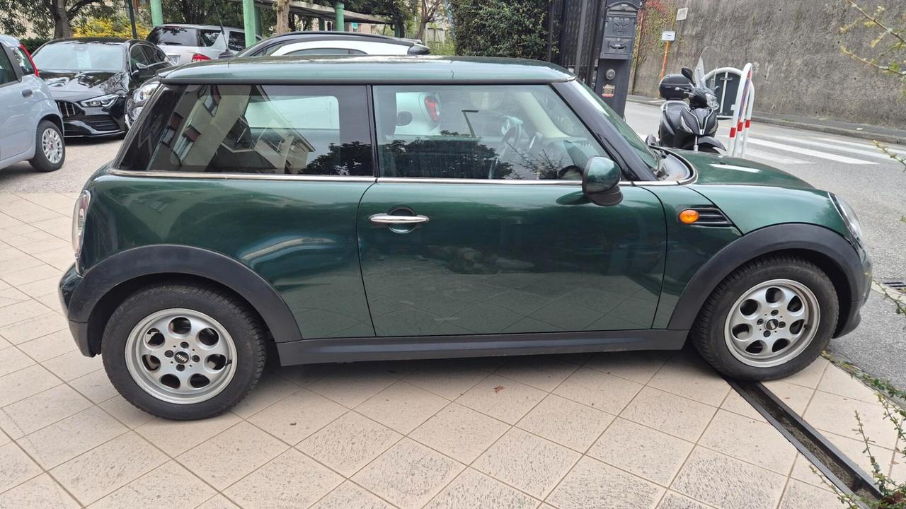 Mini Cooper Coupe 1.6 Coupé 28000 KM