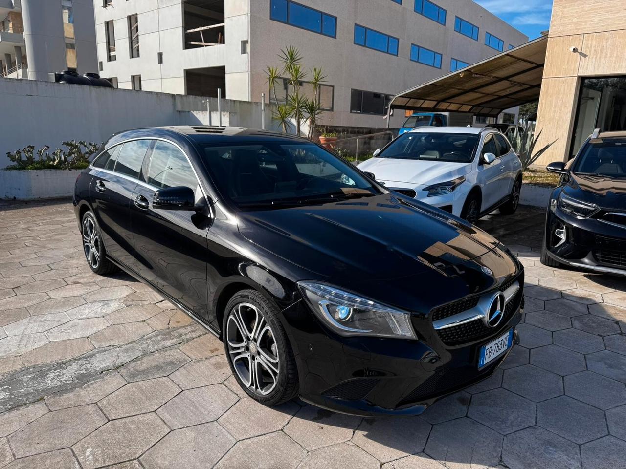 MERCEDES CLA 200D SHOOTING BRAKE 136CV AUTOMATICA
