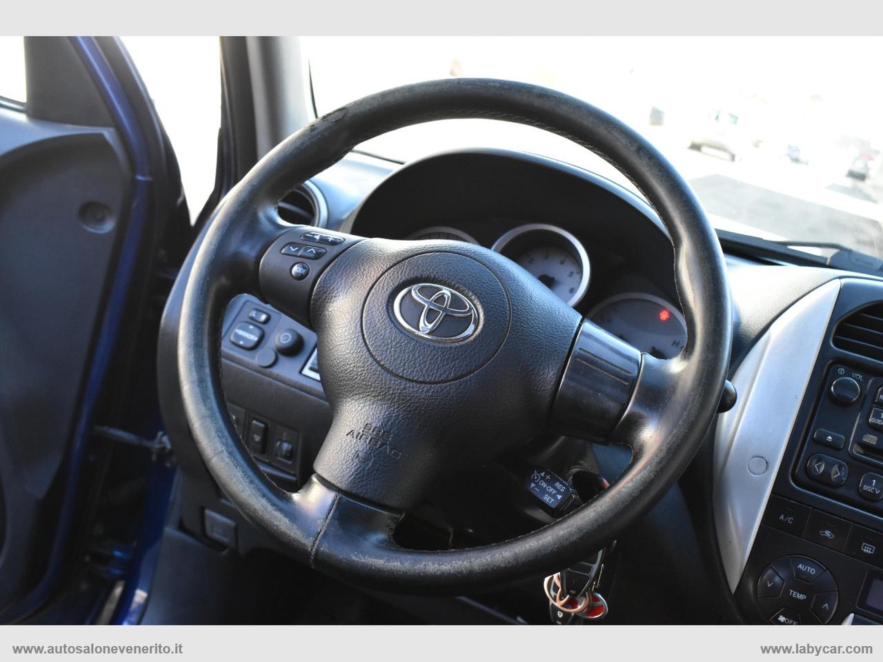 TOYOTA RAV4 2.0 Tdi D-4D 5p. Sol