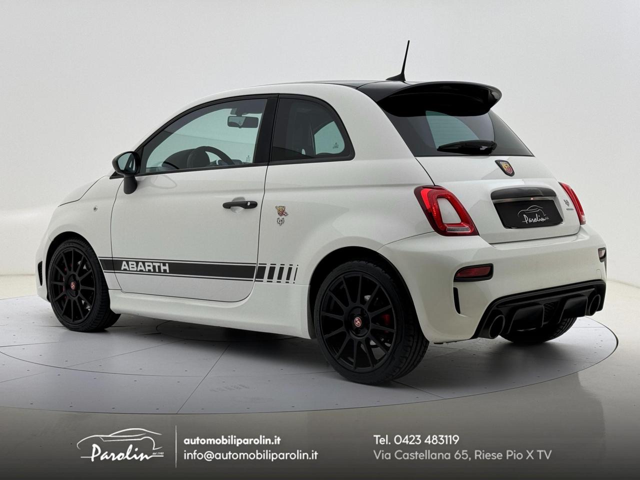 Abarth 595 1.4 t-jet esseesse 180cv Akrapovic-Black pack