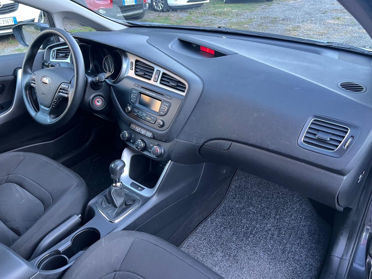 Kia Ceed cee'd 1.4 CVVT SW Cool