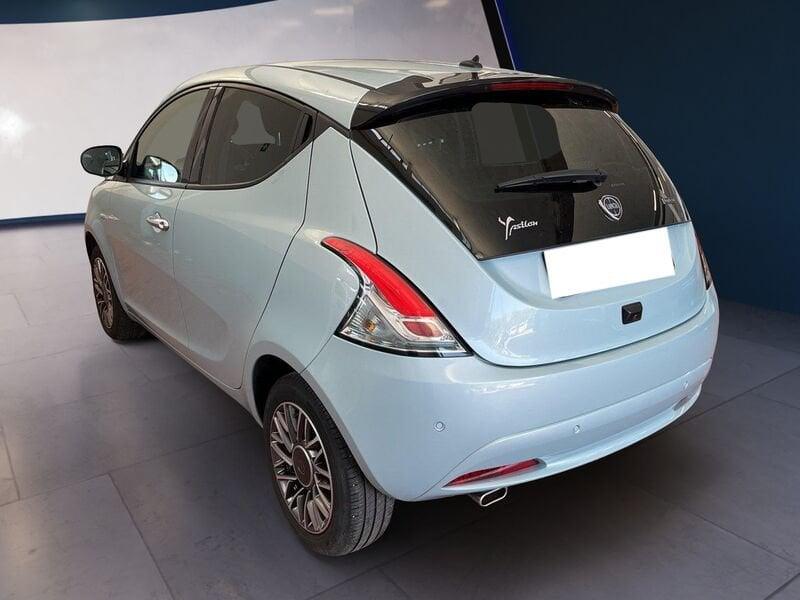 Lancia Ypsilon III 2021 1.0 firefly hybrid Gold Plus s&s 70cv 5p.ti