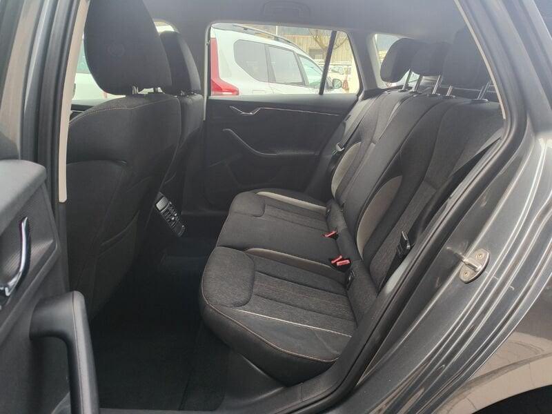 Skoda Kamiq Kamiq 1.0 TSI 110 CV DSG Style