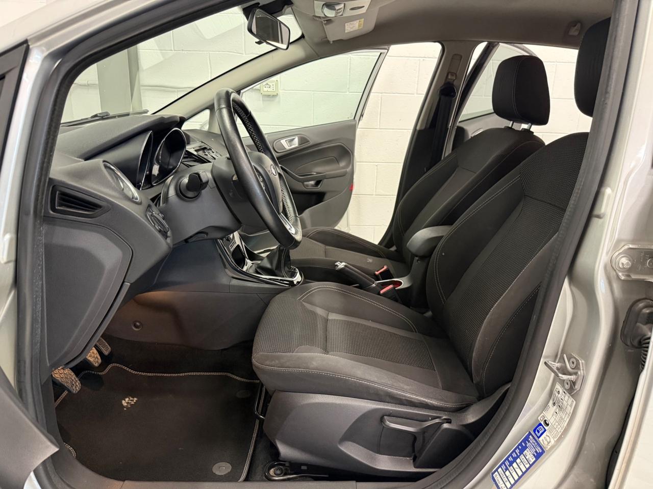 Ford Fiesta 1.4 5p. Bz.- GPL Titanium