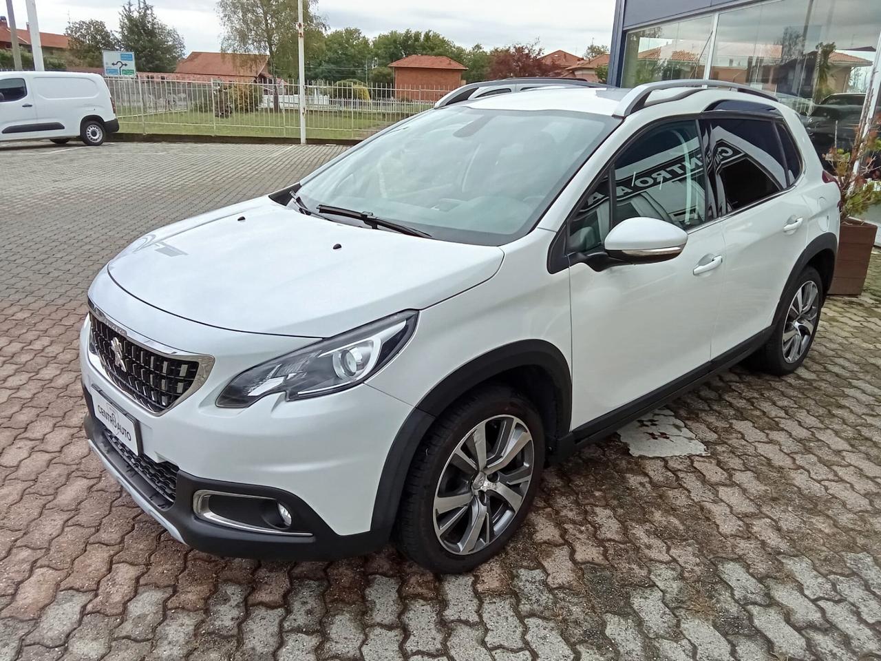 Peugeot 2008 BlueHDi 100 S&S Allure