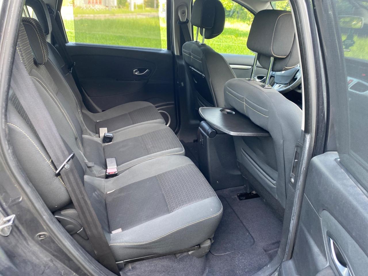 Renault Scenic XMOD1.5 dCi 110CV Dynamique
