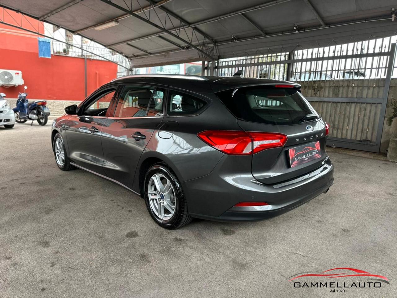 Ford Focus SW 1.5 S&S Business 120cv