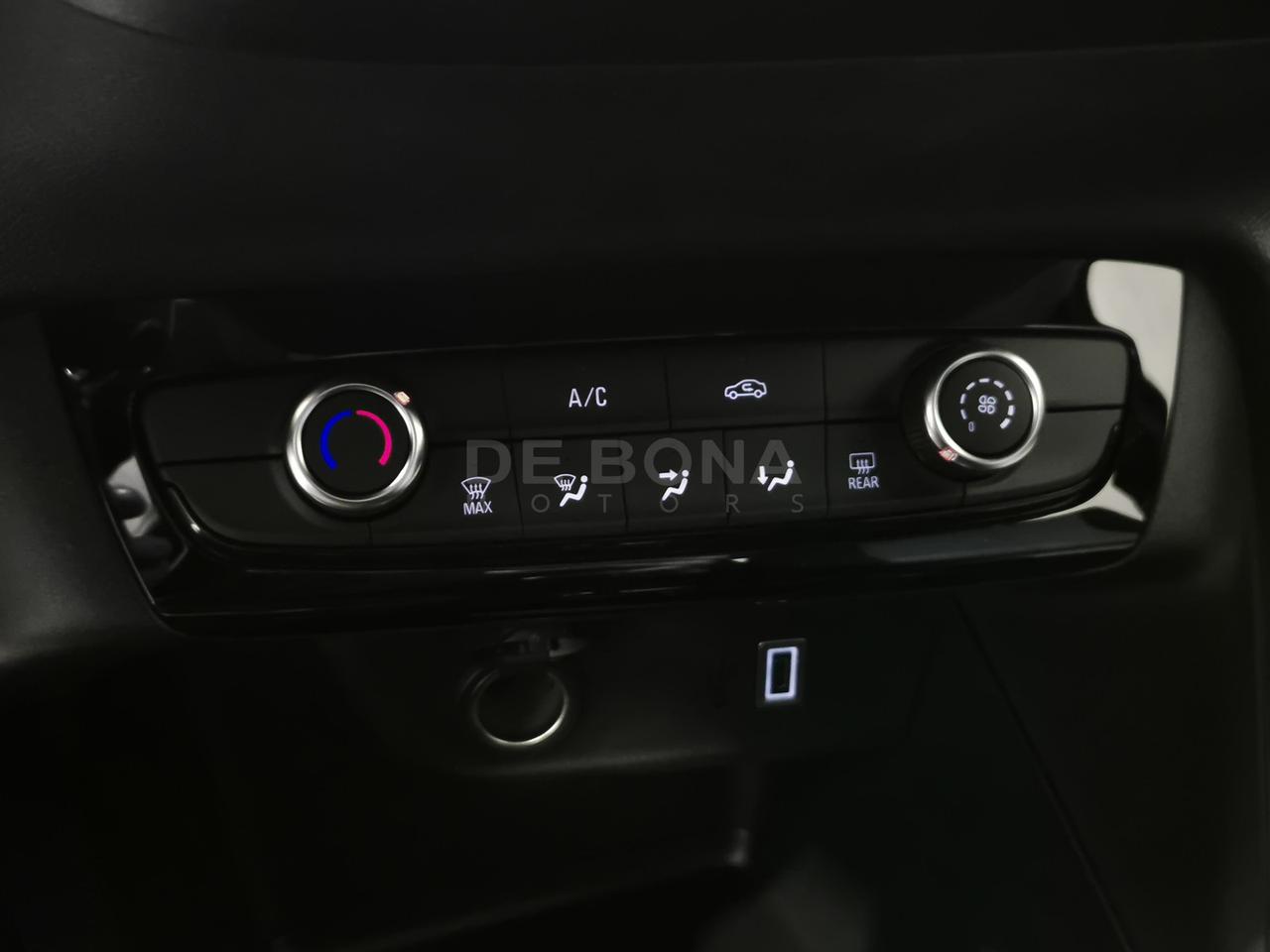 Opel Corsa 1.2 hybrid nuova yes 110cv dct6