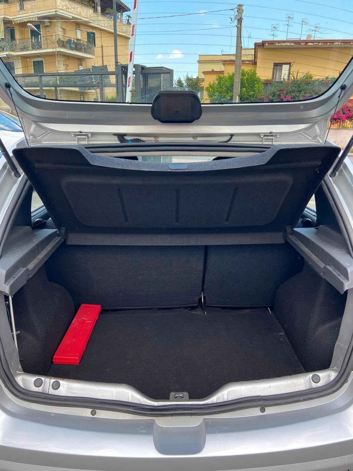 Dacia Sandero 1.4 8V GPL Ambiance