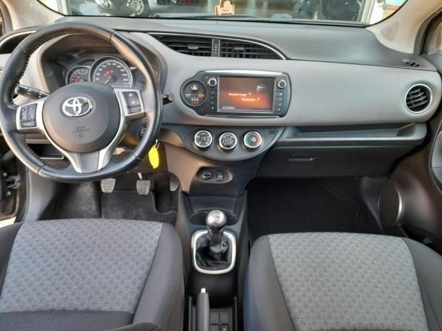 Toyota Yaris 1.0 5 porte Active