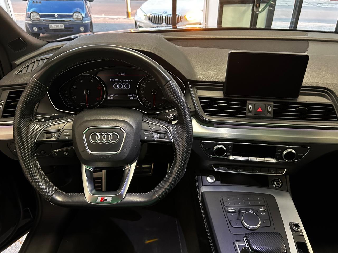 Audi Q5 2.0 TDI quattro S tronic line plus tetto apribile