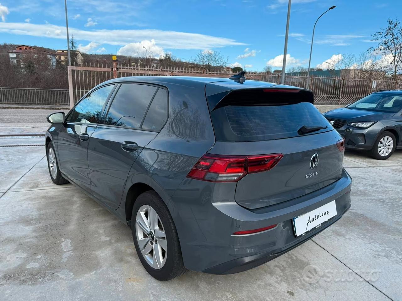 Volkswagen Golf 2.0 TDI 116cv -DSG- LIFE