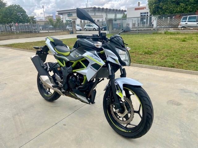 Kawasaki Z 125 2020 - km 9800