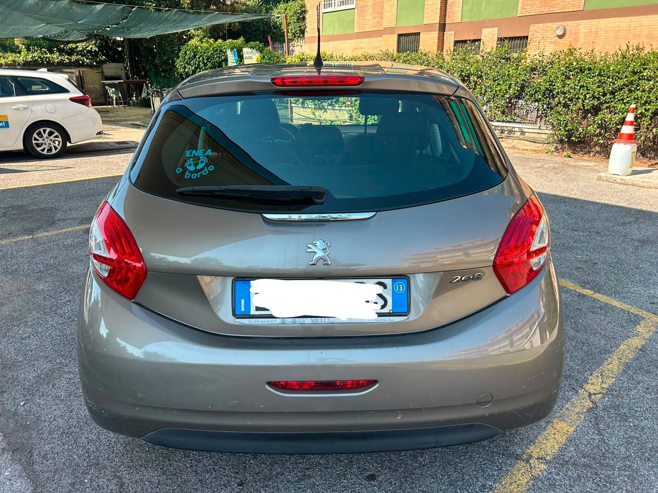 Peugeot 208 1.0 Active offerta del mese