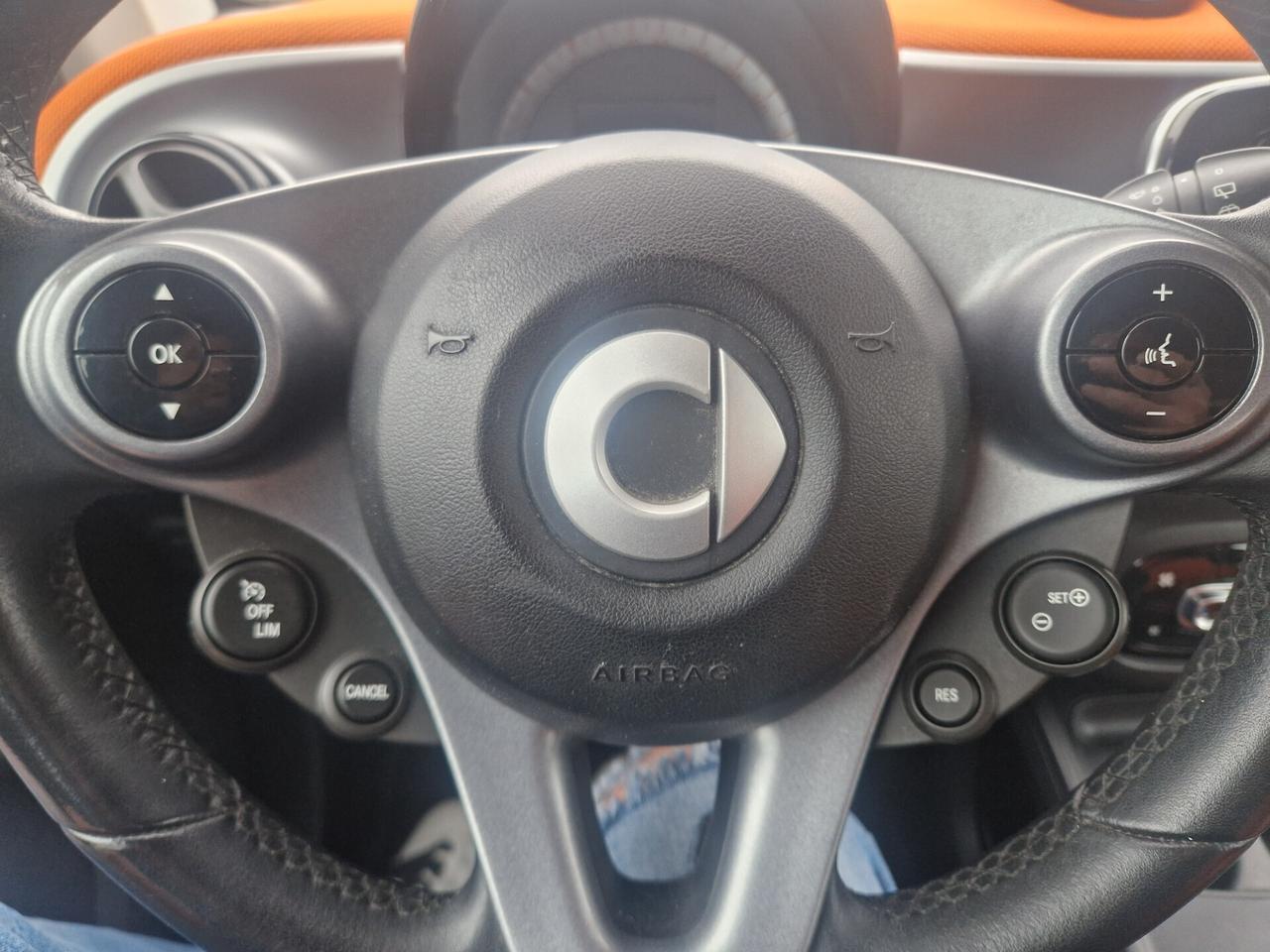 Smart ForTwo 1000 62 kW coupé - 2015