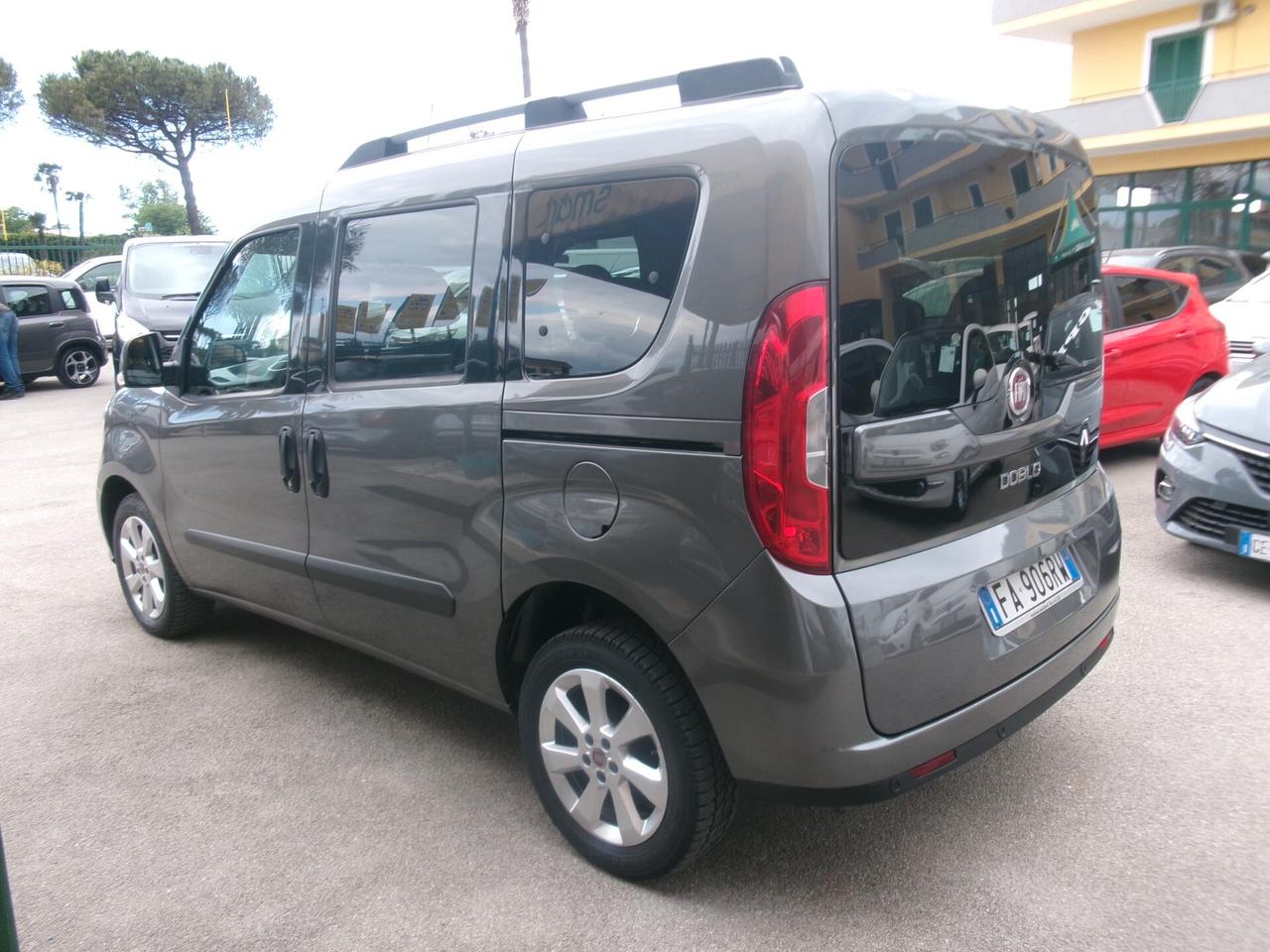 Fiat Doblo 1.6 M-JET EURO 6 LOUNGE 7 POSTI NAVI/PDC FULL OPTIONAL
