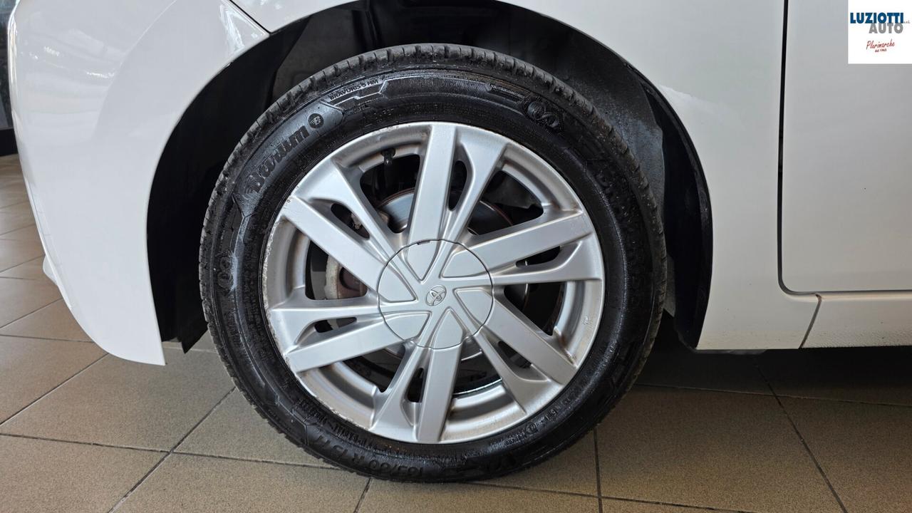 Toyota Aygo 1.0 VVT-i 69 CV 5 porte x-cool