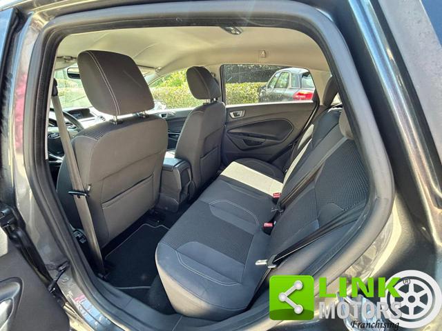 FORD Fiesta Titanium