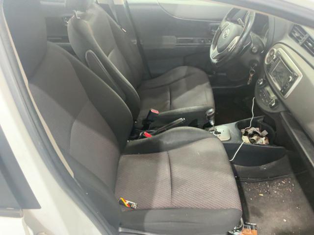 TOYOTA Yaris 1.4 D-4D 5p Active CAMBIO AUTOMATICO