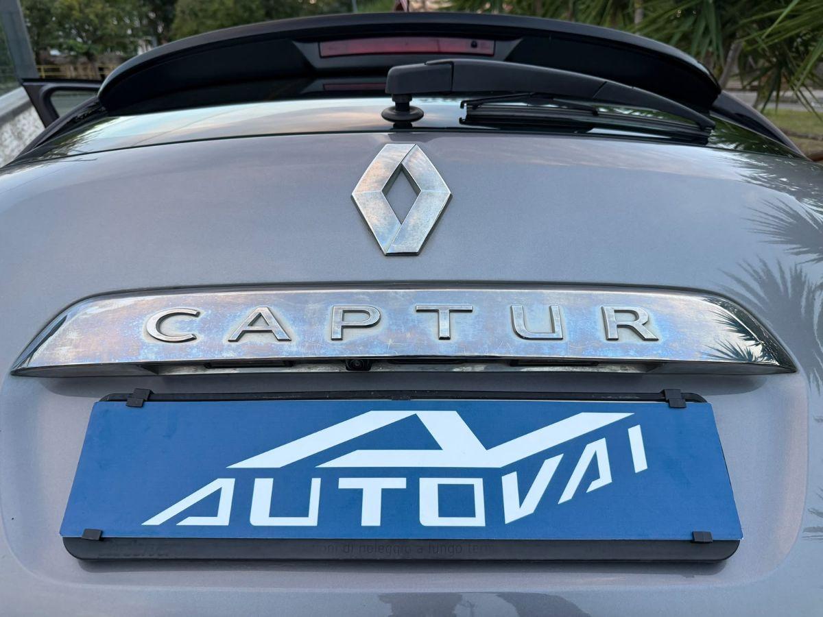RENAULT - Captur - dCi 8V 90 CV EDC S&S Energy Bose