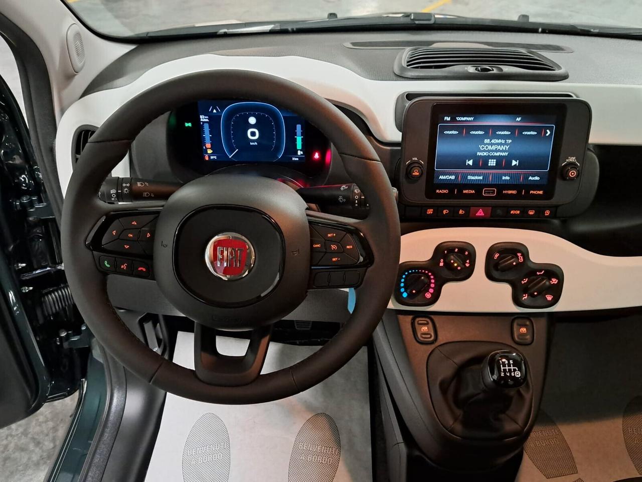 Fiat Panda 1000 FireFly Hybrid 70CV Pandina Km. 0