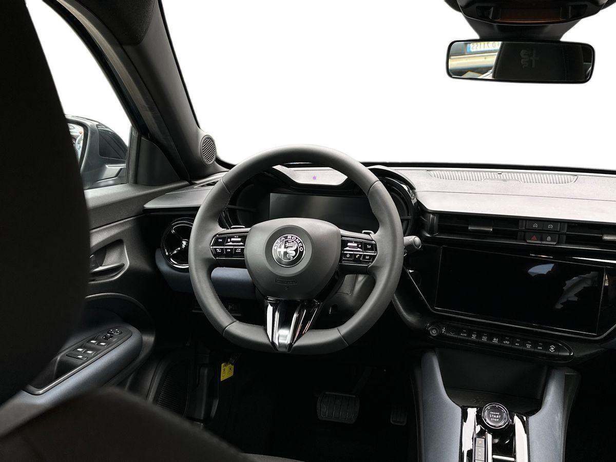 ALFA ROMEO Junior - Junior 1.2 ibrida 145cv edct6