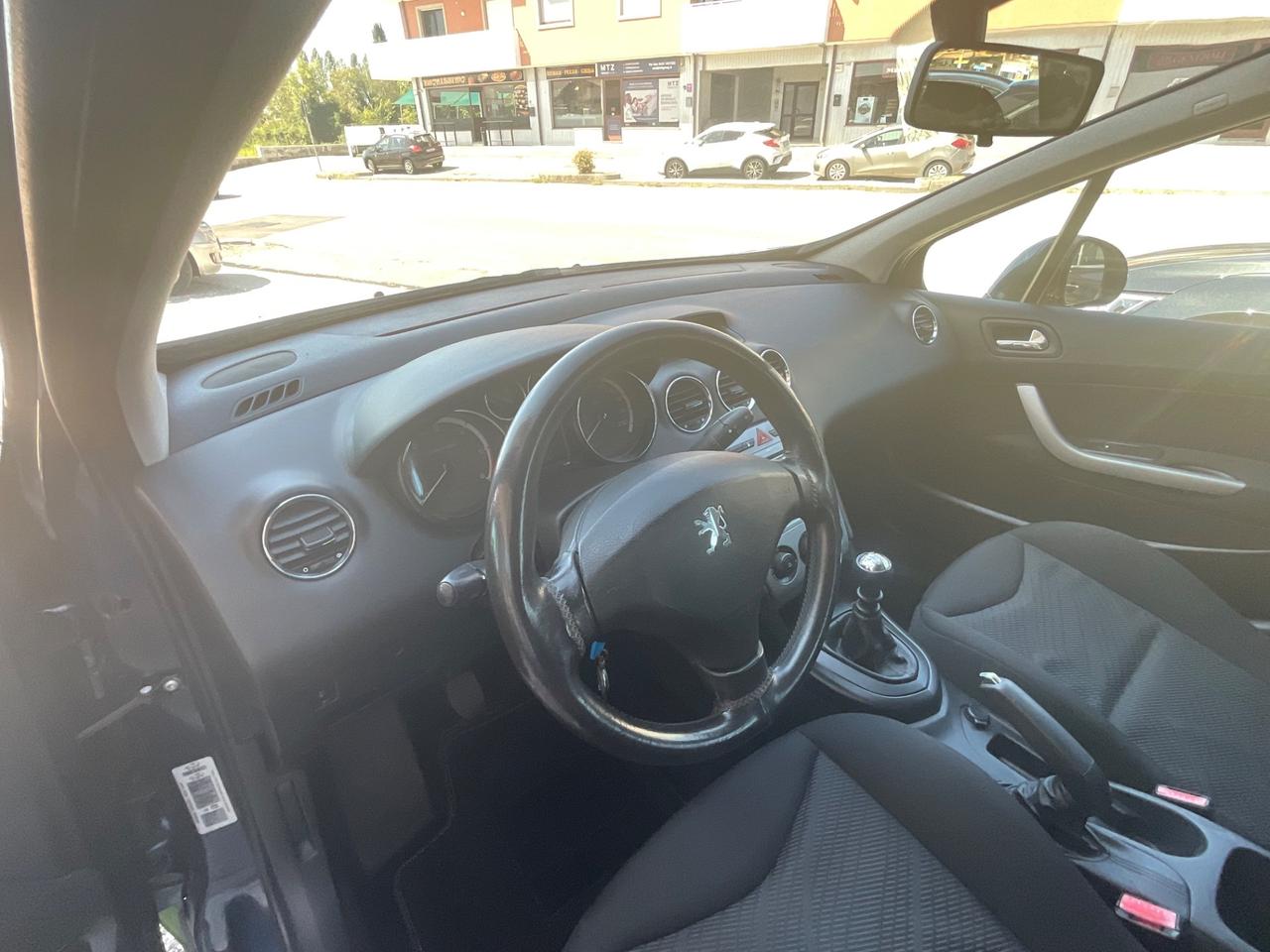 Peugeot 308 1.6 HDi 110CV SW Ciel Premium