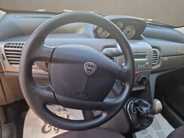 LANCIA Ypsilon 1.2 Oro