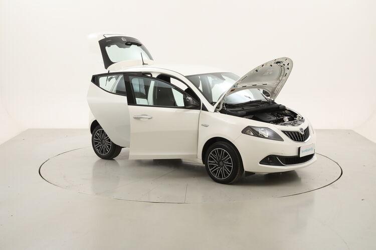 Lancia Ypsilon Gold BZ386946 1.0 Mild Hybrid 69CV