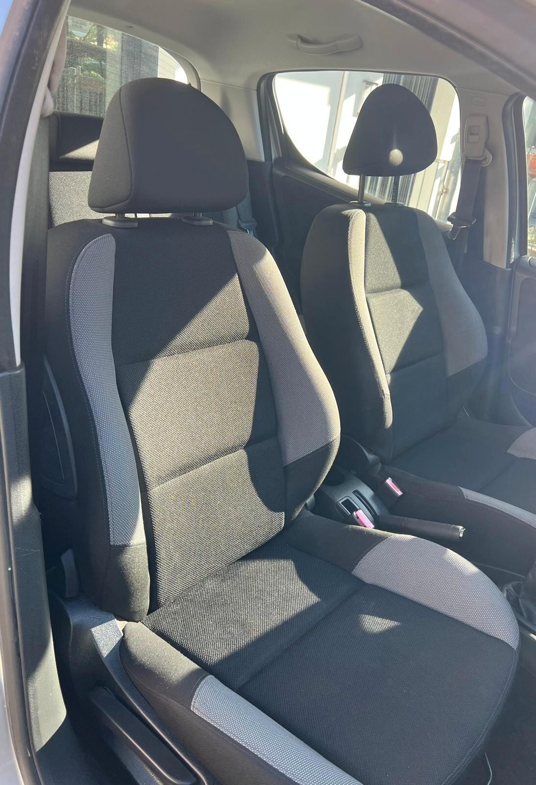 Peugeot 207 1.4 77.000KM OK NEOPATENTATI
