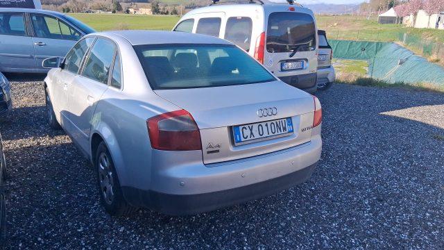 AUDI A4 1.9 TDI/130 CV BERLINA OK NEOPATENTO