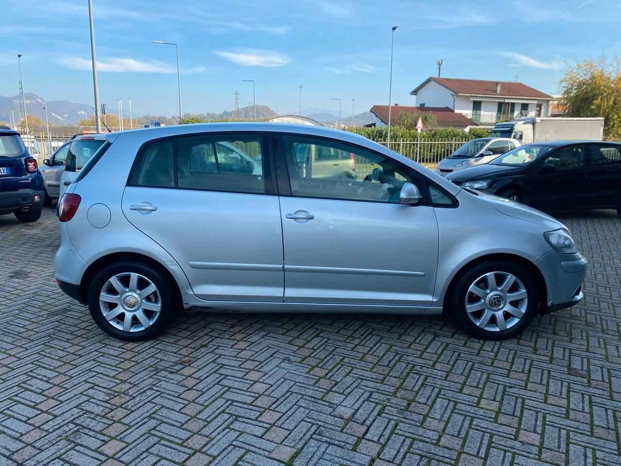 Volkswagen Golf Plus 1.6 16V FSI Sportline