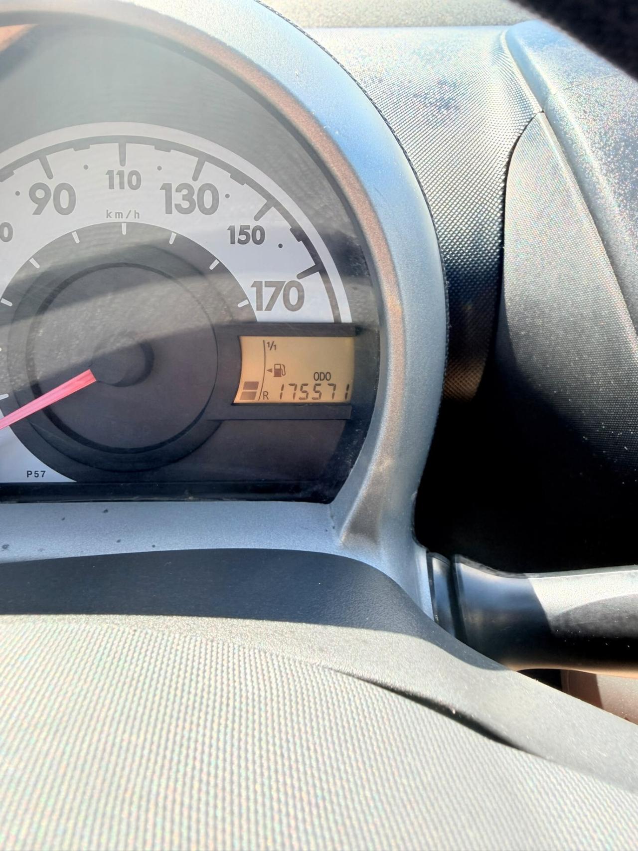 Citroen C1 1.0 5 porte Seduction ottima bassi consumi neo patentati già restyling
