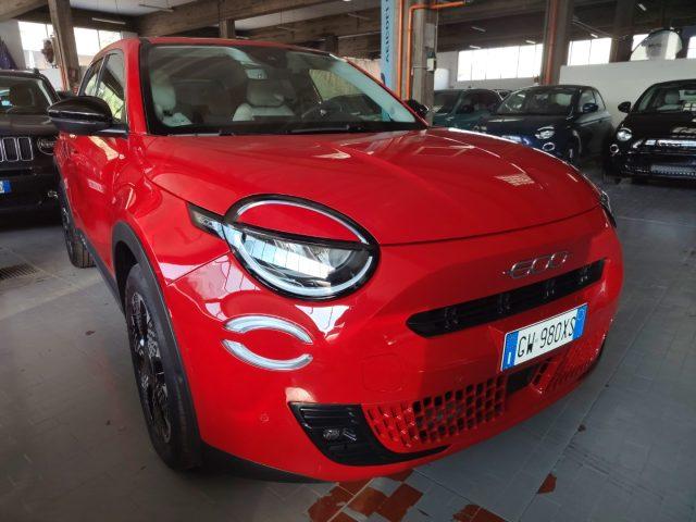 FIAT 600 Hybrid 110 CV DCT MHEV La Prima