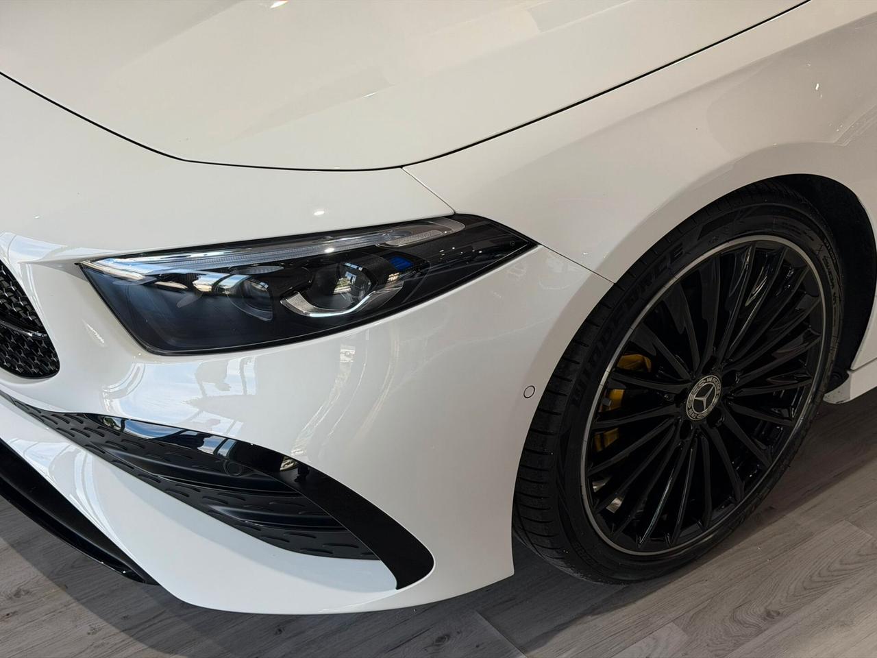 Mercedes-benz A 200d Premium AMG Plus Night Edition
