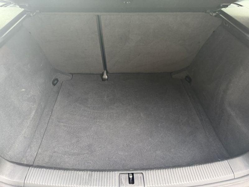 Audi A3 A3 Sportback 1.6 FSI Ambition IDONEA NEOPATENTATI