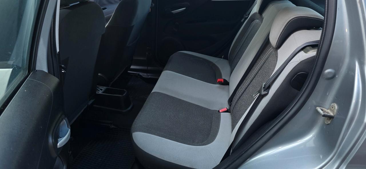 FIAT Grande 1.3 frezione e cattena mottore nuove
