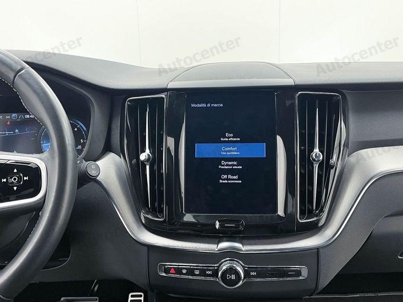 Volvo XC60 B4 (d) 197CV AWD AUT R DESIGN