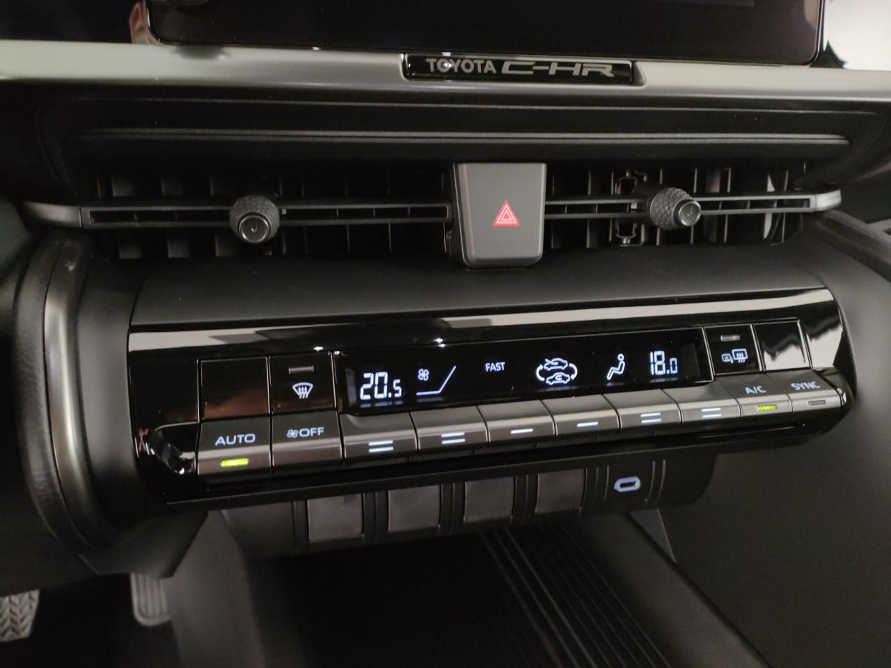 TOYOTA C-HR 1.8 hev Active fwd e-cvt