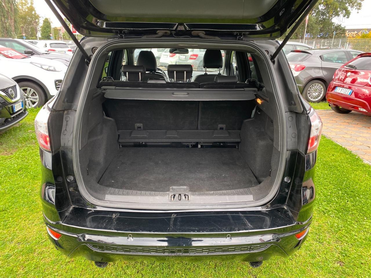 FORD - Kuga - 1.5 TDCI 120 CV 2WD ST-Line - NEOPAT