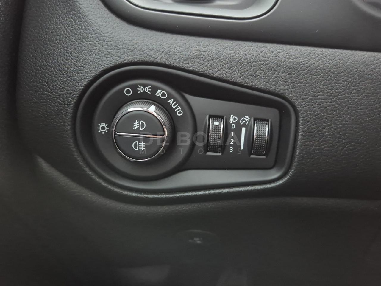 Jeep Renegade 1.3 t4 phev north star 4xe at6